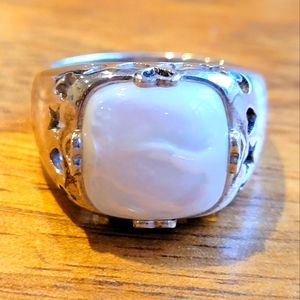 Sterling Silver Mother Of Pearl Ring Size 8
